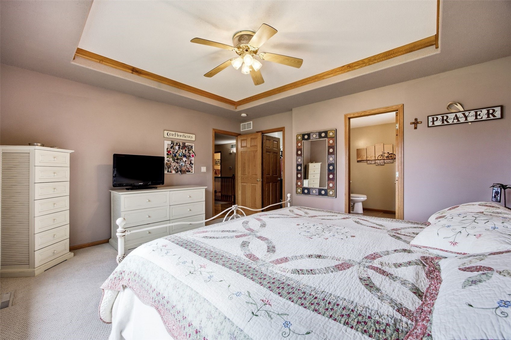 1319 Jackson Woods Court NW Cedar Rapids IA 52405