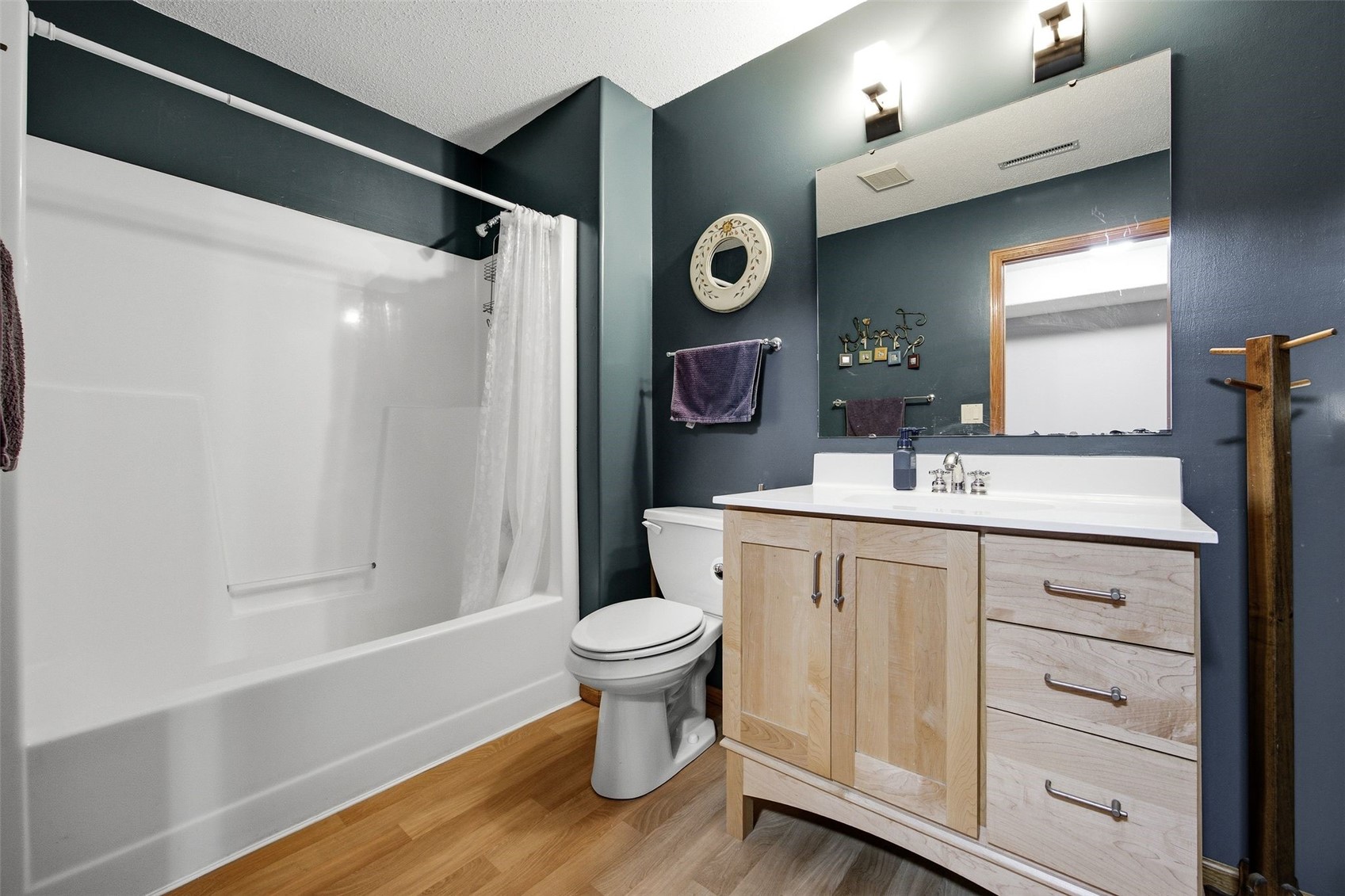 1319 Jackson Woods Court NW Cedar Rapids IA 52405