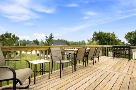 1319 Jackson Woods Court NW Cedar Rapids IA 52405