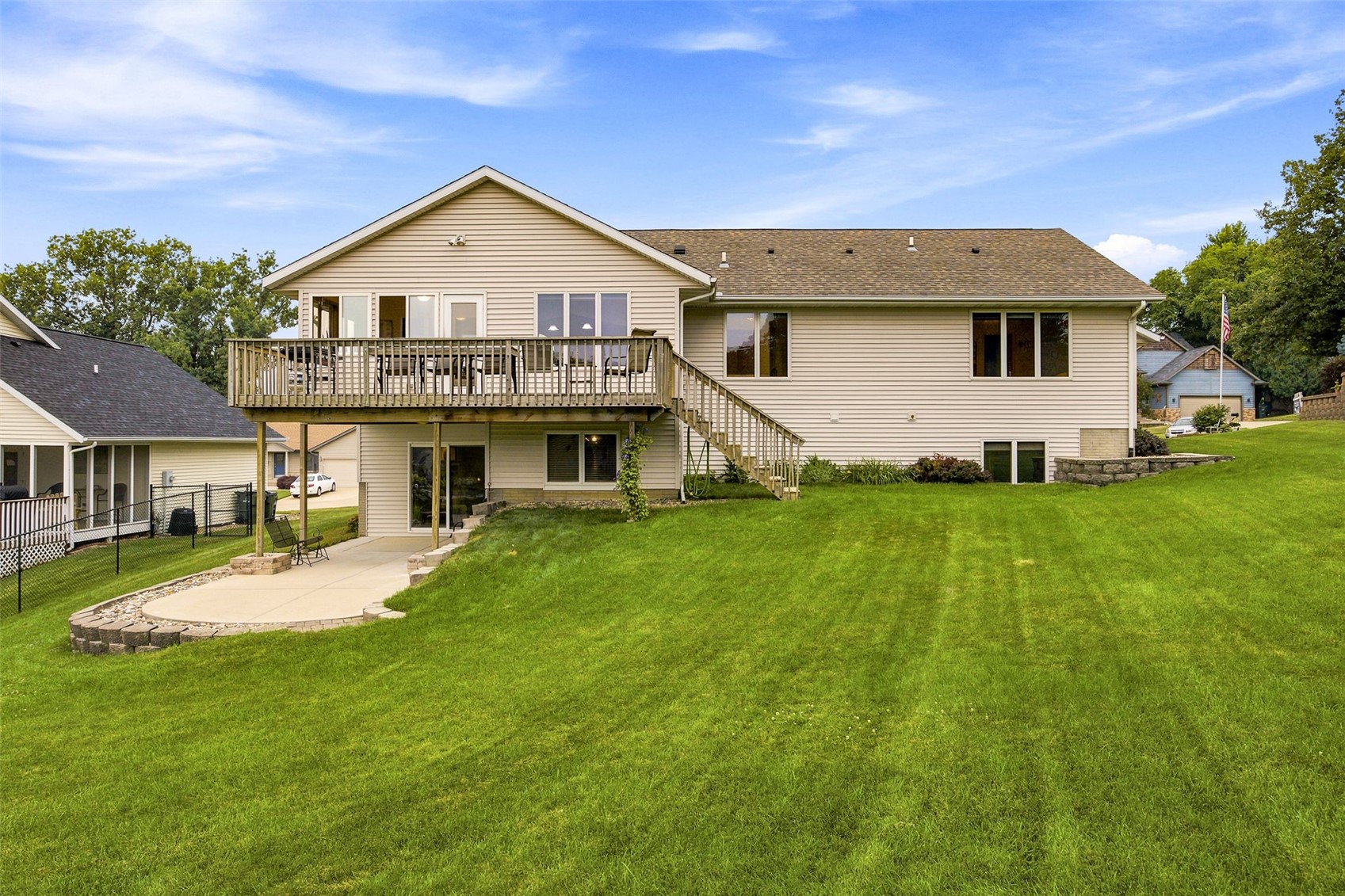 1319 Jackson Woods Court NW Cedar Rapids IA 52405