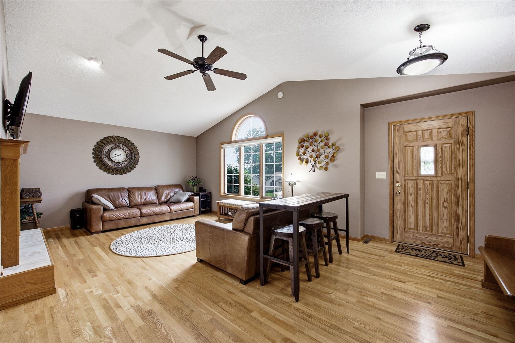 1319 Jackson Woods Court NW Cedar Rapids IA 52405