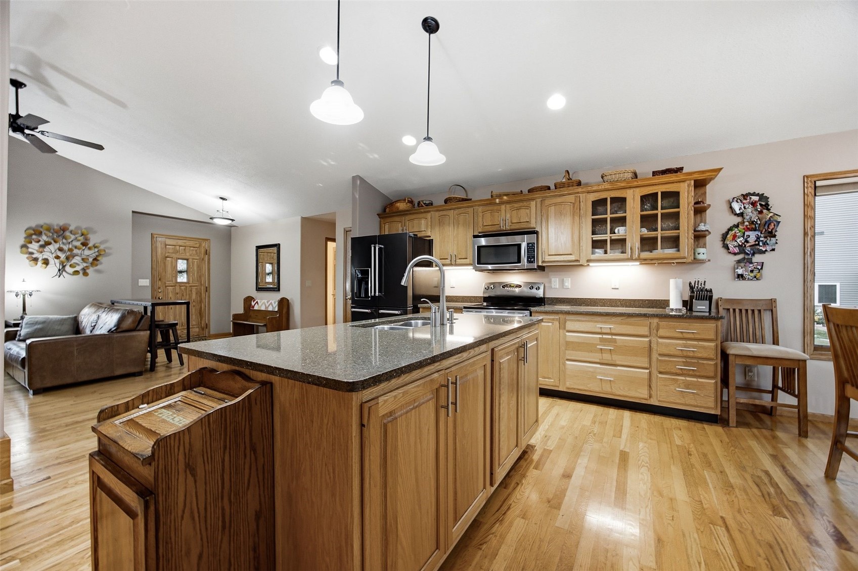 1319 Jackson Woods Court NW Cedar Rapids IA 52405