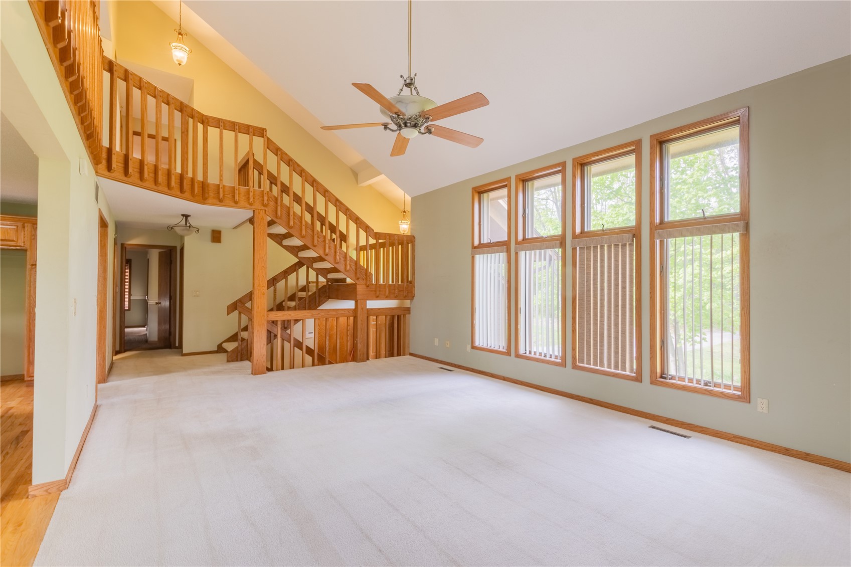 5520 Antler Drive Cedar Rapids IA 52411