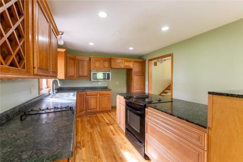 5520 Antler Drive Cedar Rapids IA 52411
