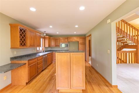 5520 Antler Drive Cedar Rapids IA 52411