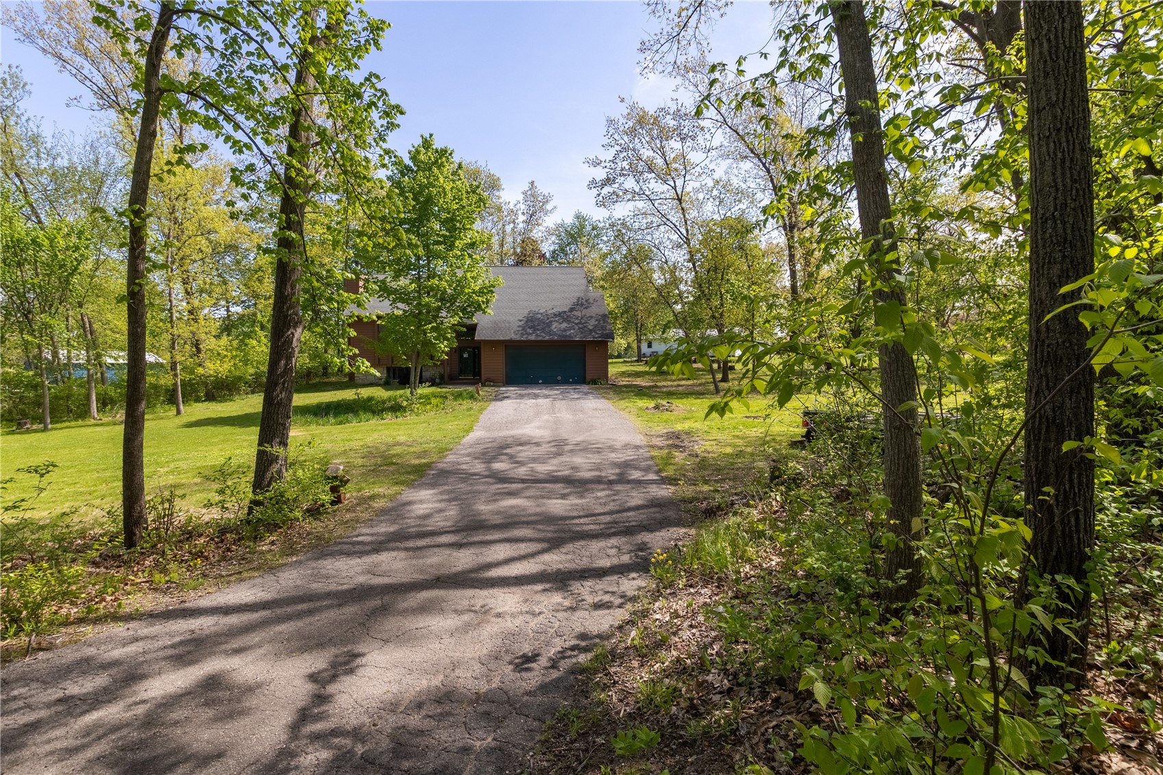 5520 Antler Drive Cedar Rapids IA 52411
