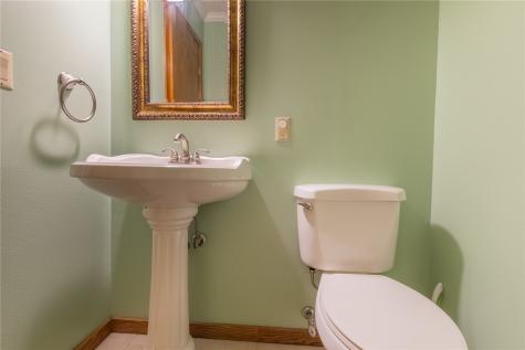 5520 Antler Drive Cedar Rapids IA 52411