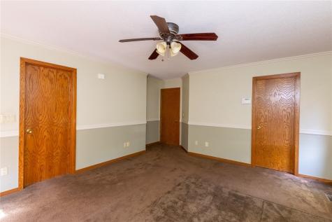 5520 Antler Drive Cedar Rapids IA 52411