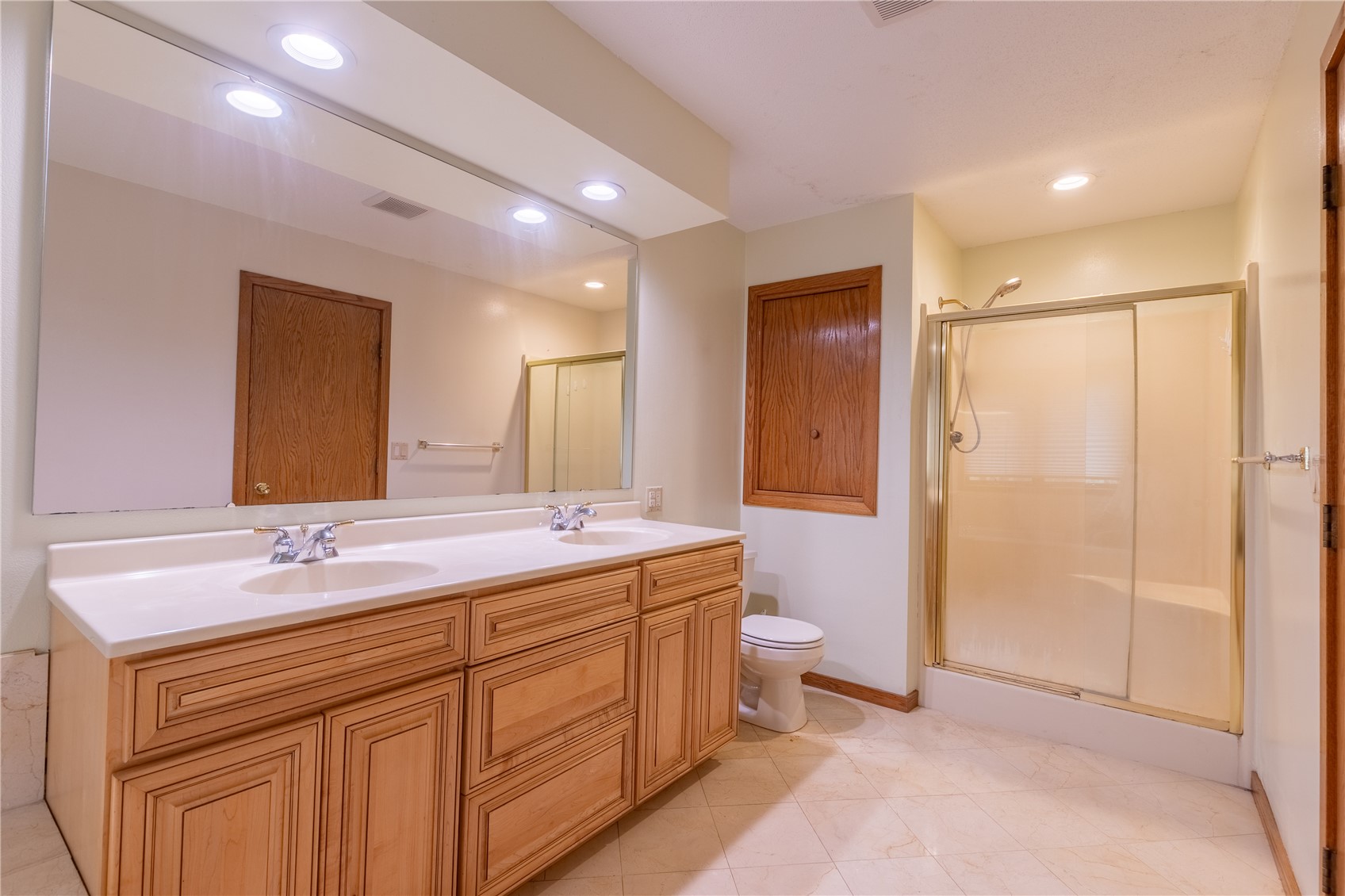 5520 Antler Drive Cedar Rapids IA 52411