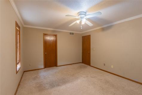 5520 Antler Drive Cedar Rapids IA 52411