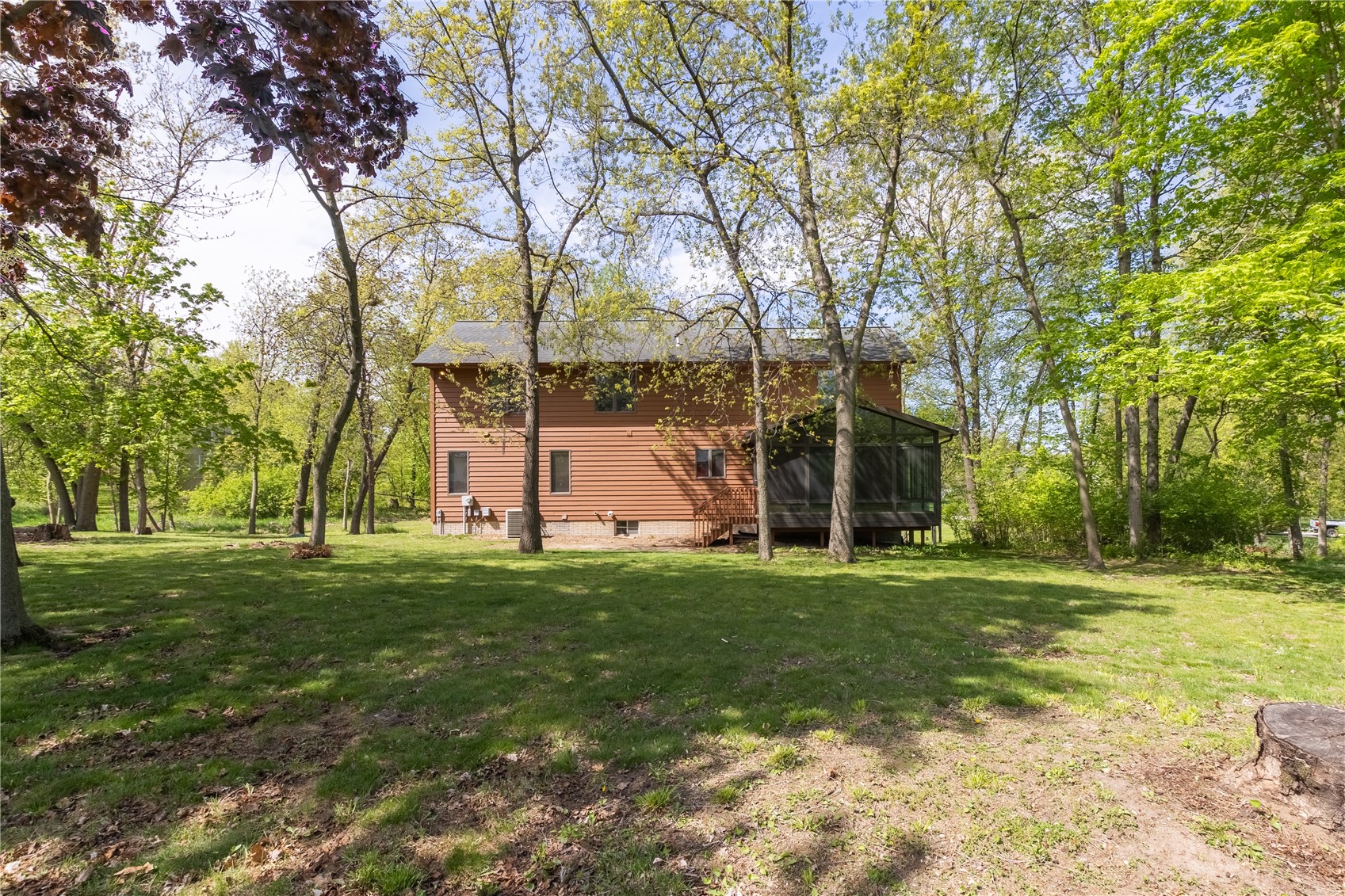 5520 Antler Drive Cedar Rapids IA 52411