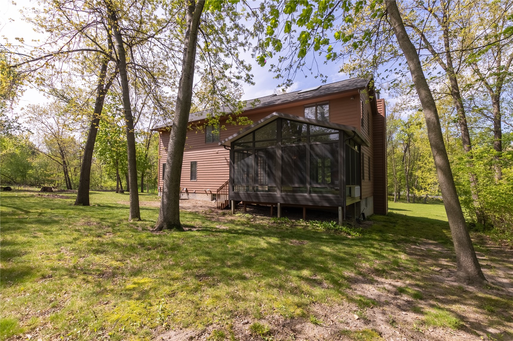 5520 Antler Drive Cedar Rapids IA 52411