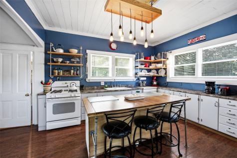 960 18th Street Marion IA 52302