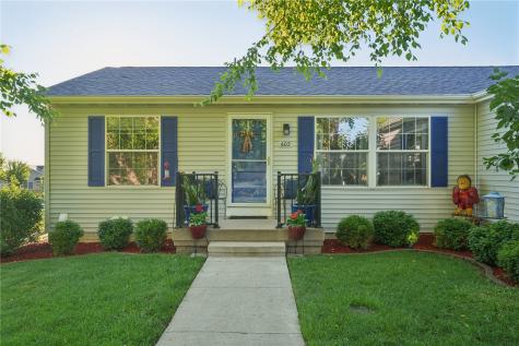 602 S Jackson Street Lisbon IA 52253