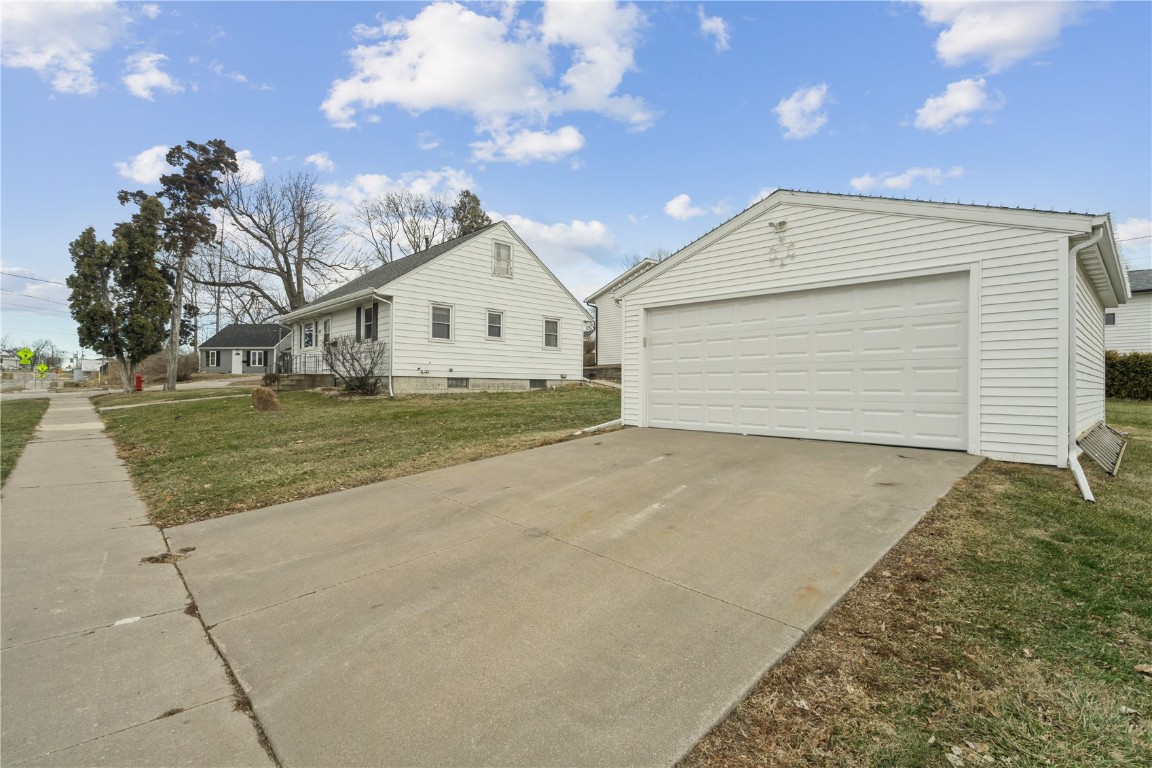 285 15th Street Marion IA 52302