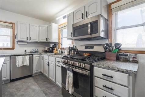 285 15th Street Marion IA 52302