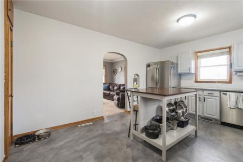 285 15th Street Marion IA 52302