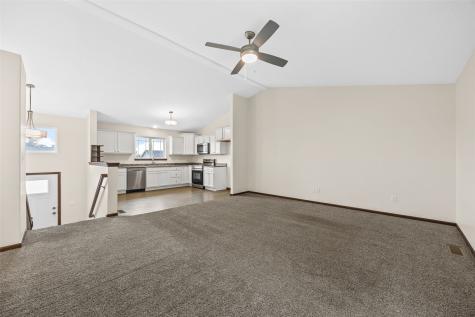 2012 SW Holly Meadow Avenue Cedar Rapids IA 52404