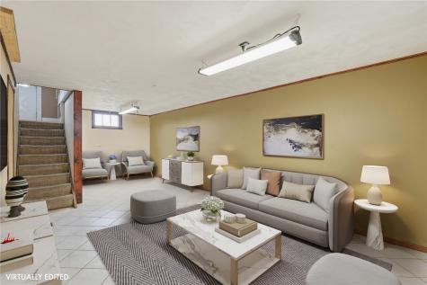 1407 11th Avenue Belle Plaine IA 52208