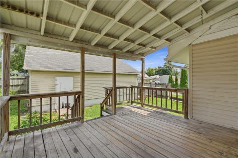 1407 11th Avenue Belle Plaine IA 52208