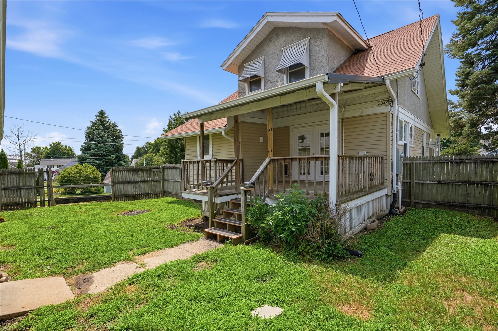 1407 11th Avenue Belle Plaine IA 52208