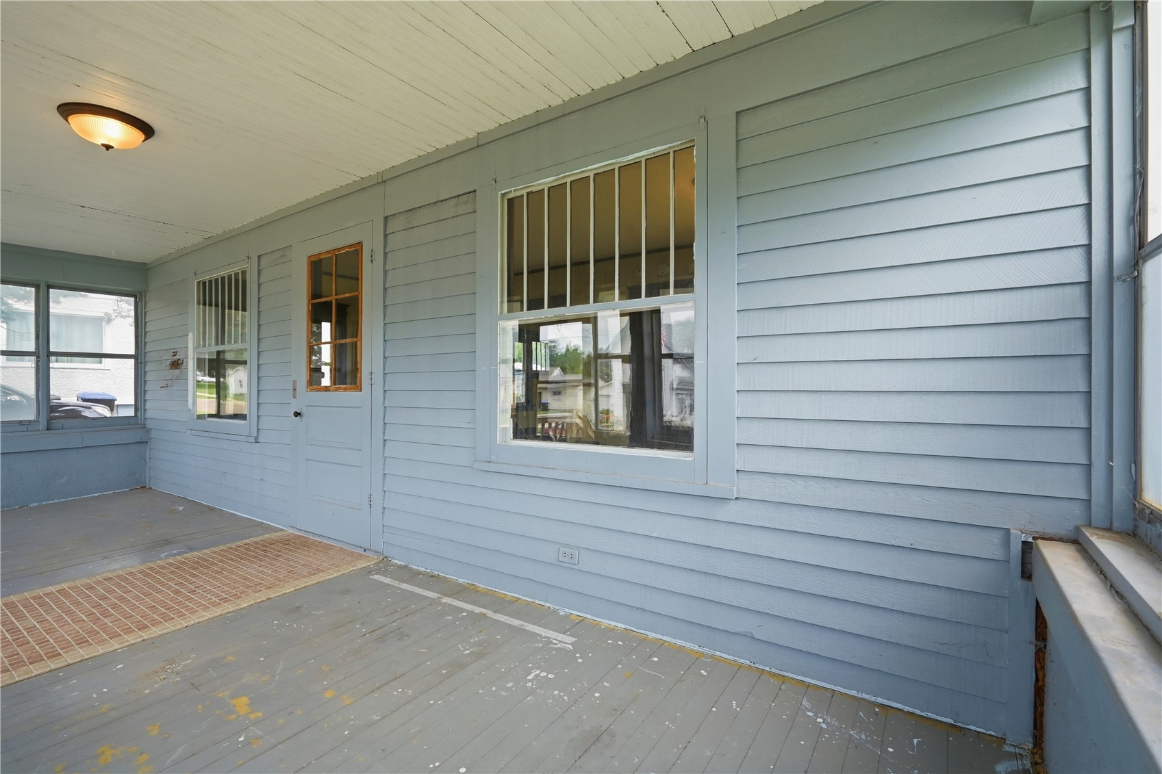 1407 11th Avenue Belle Plaine IA 52208
