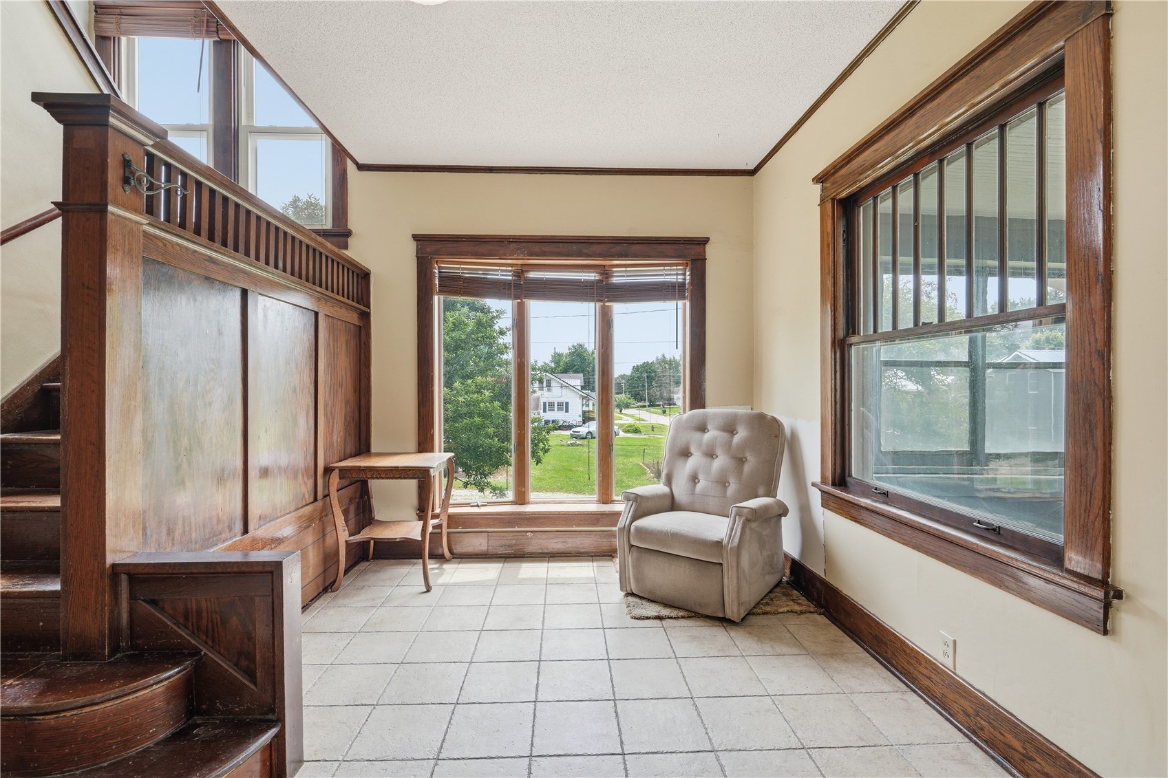 1407 11th Avenue Belle Plaine IA 52208