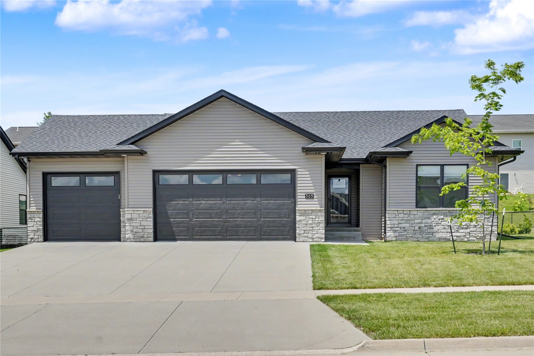 565 Dakota Avenue Tiffin IA 52340