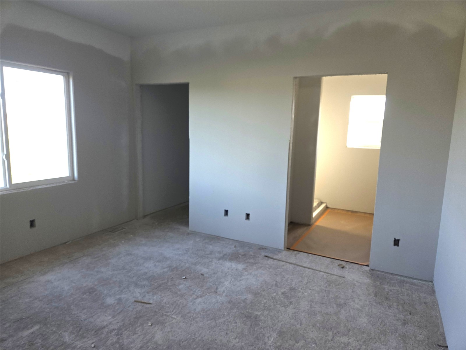 3330 Center Court Robins IA 52411