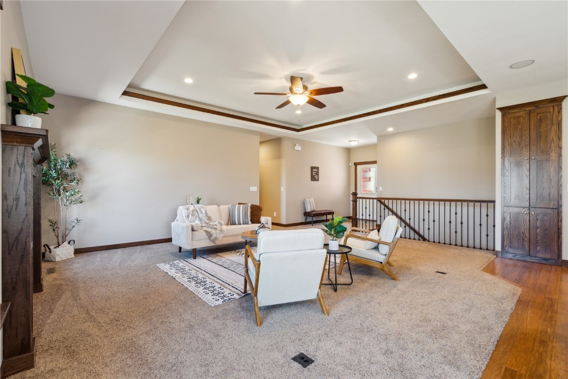 300 Landau Street Robins IA 52328
