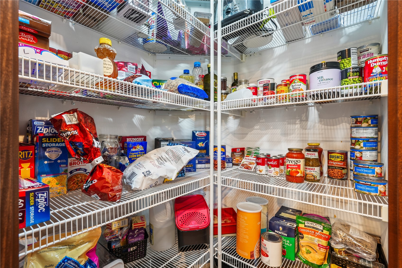909 Aster Court Fairfax IA 52228