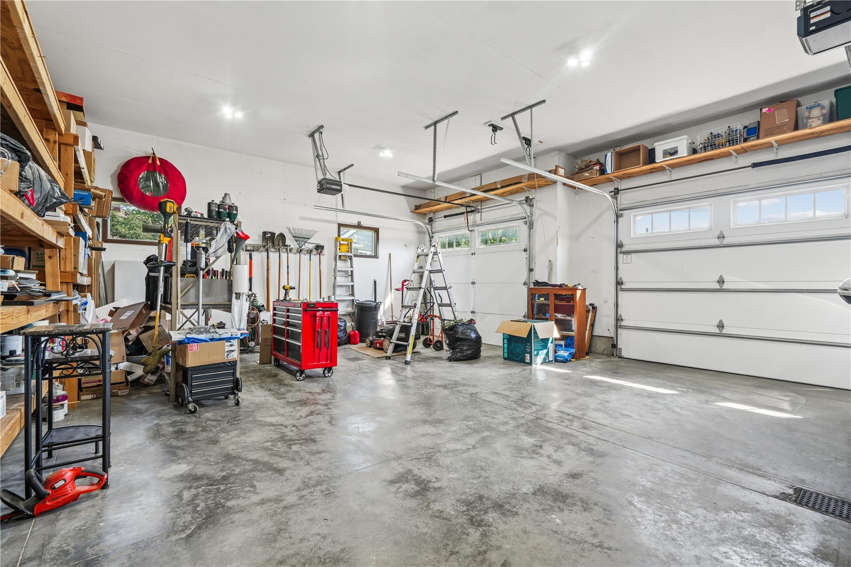 909 Aster Court Fairfax IA 52228