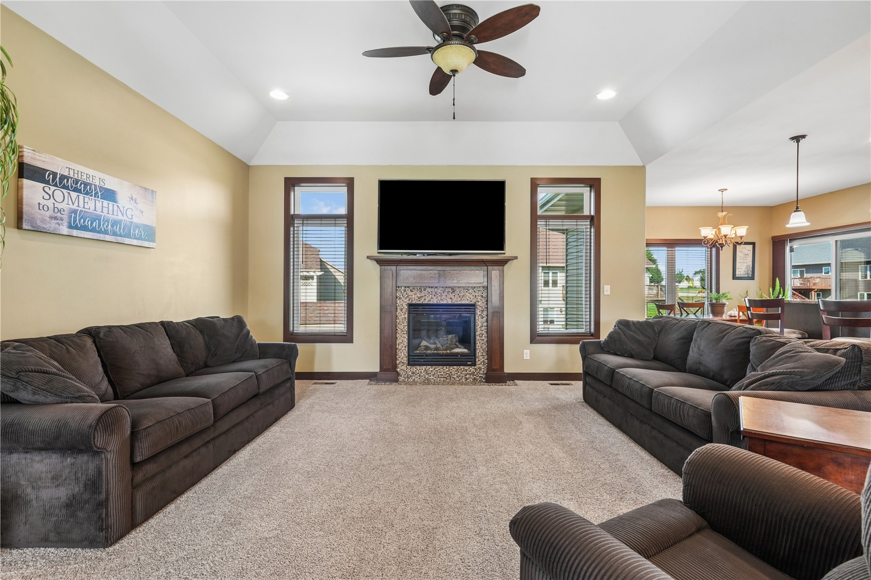 909 Aster Court Fairfax IA 52228