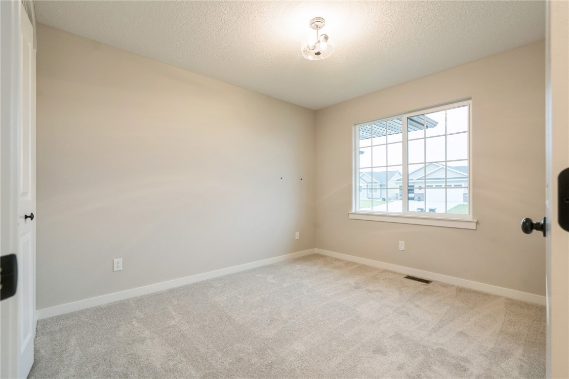 6177 Glenwood Drive Marion IA 52302