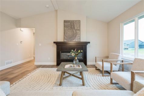 6177 Glenwood Drive Marion IA 52302
