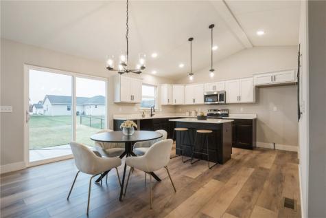 6177 Glenwood Drive Marion IA 52302