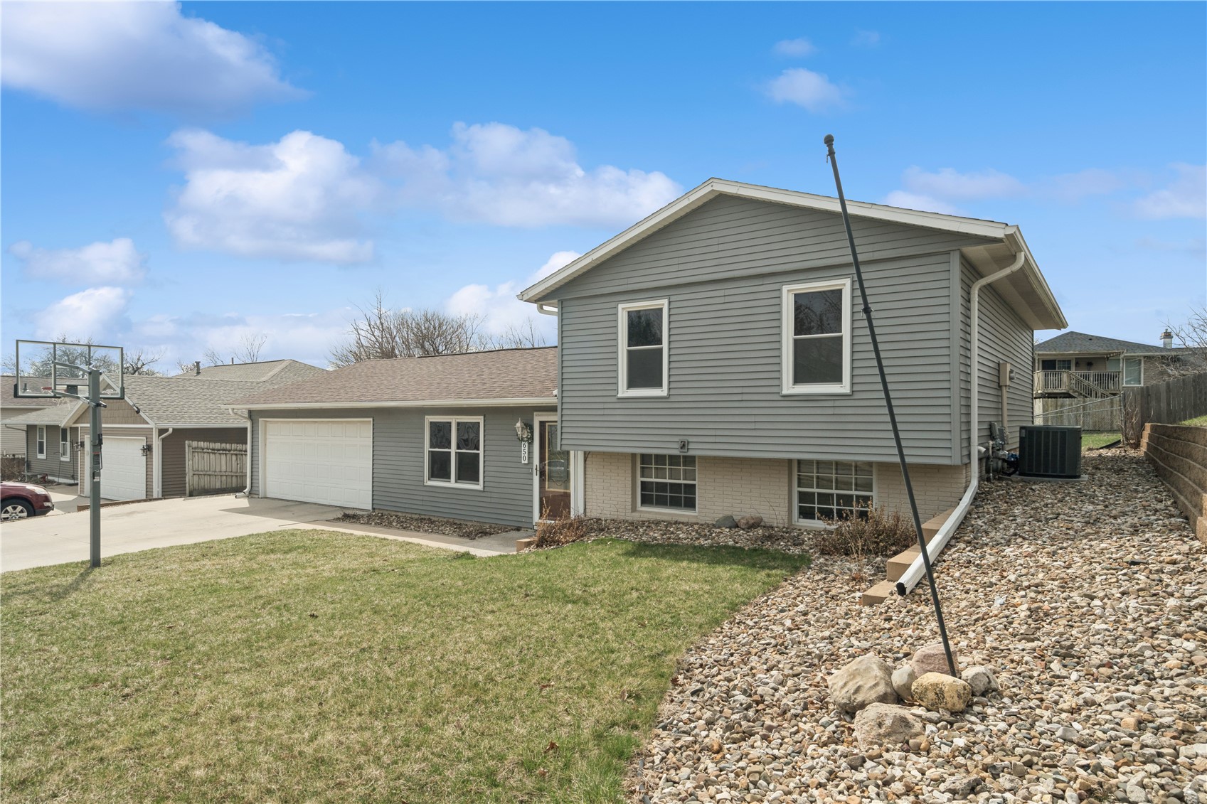650 Olive Drive NW Cedar Rapids IA 52405