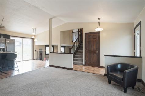 650 Olive Drive NW Cedar Rapids IA 52405