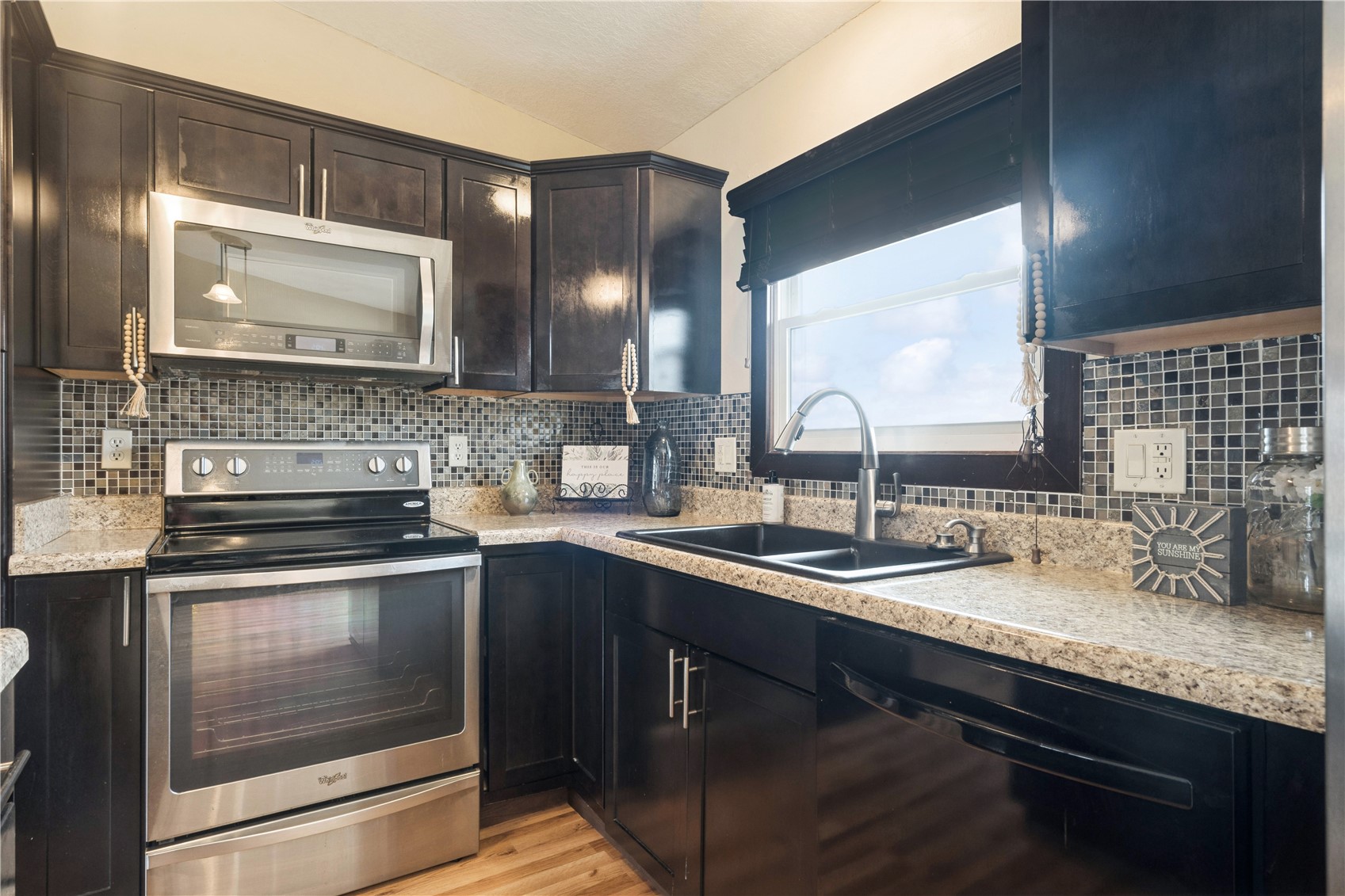 650 Olive Drive NW Cedar Rapids IA 52405