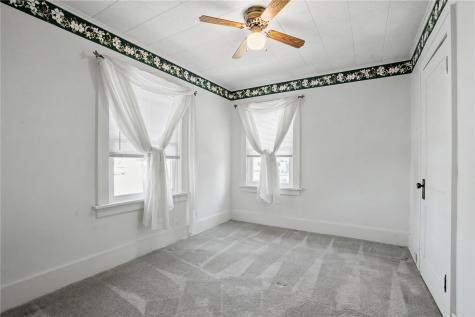 2517 B Avenue NE Cedar Rapids IA 52402