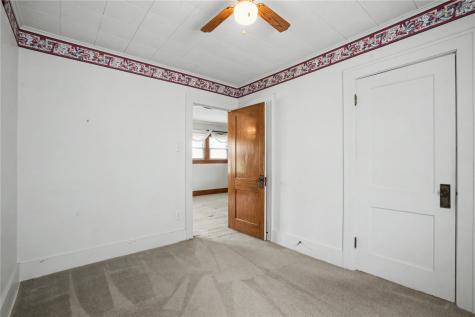 2517 B Avenue NE Cedar Rapids IA 52402