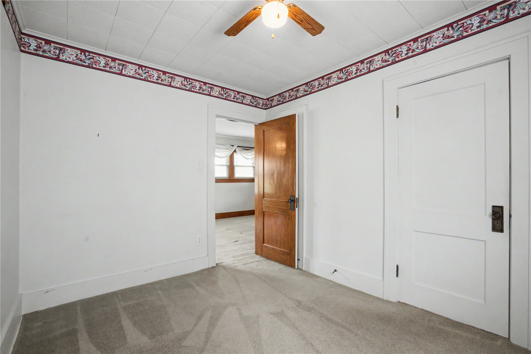 2517 B Avenue NE Cedar Rapids IA 52402