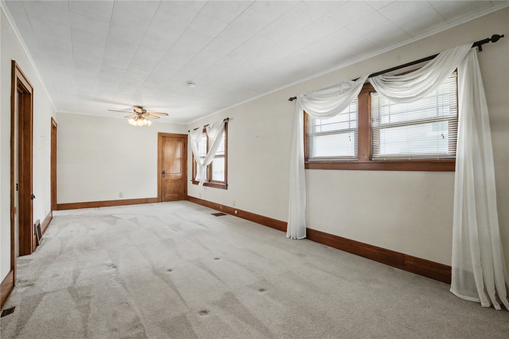 2517 B Avenue NE Cedar Rapids IA 52402