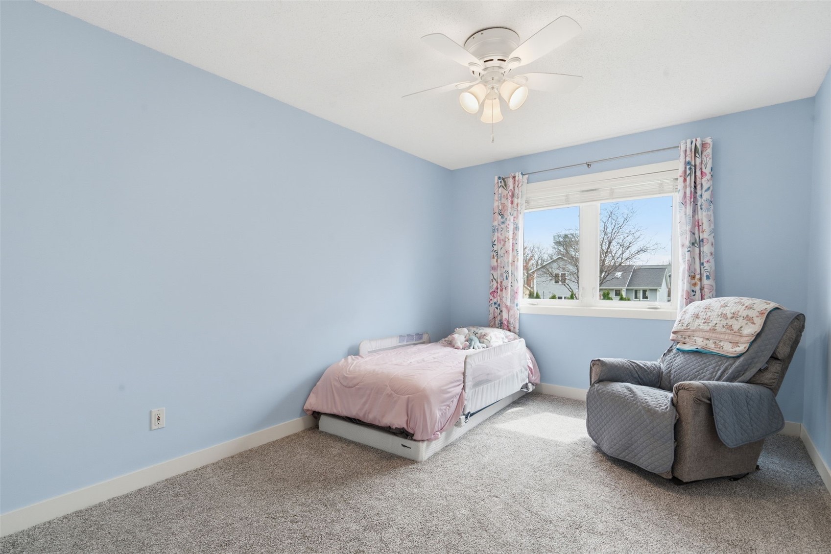 733 71st Street NE Cedar Rapids IA 52402