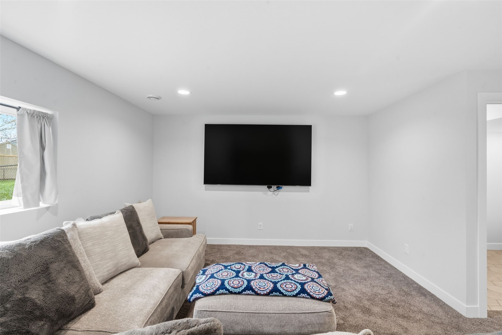 733 71st Street NE Cedar Rapids IA 52402