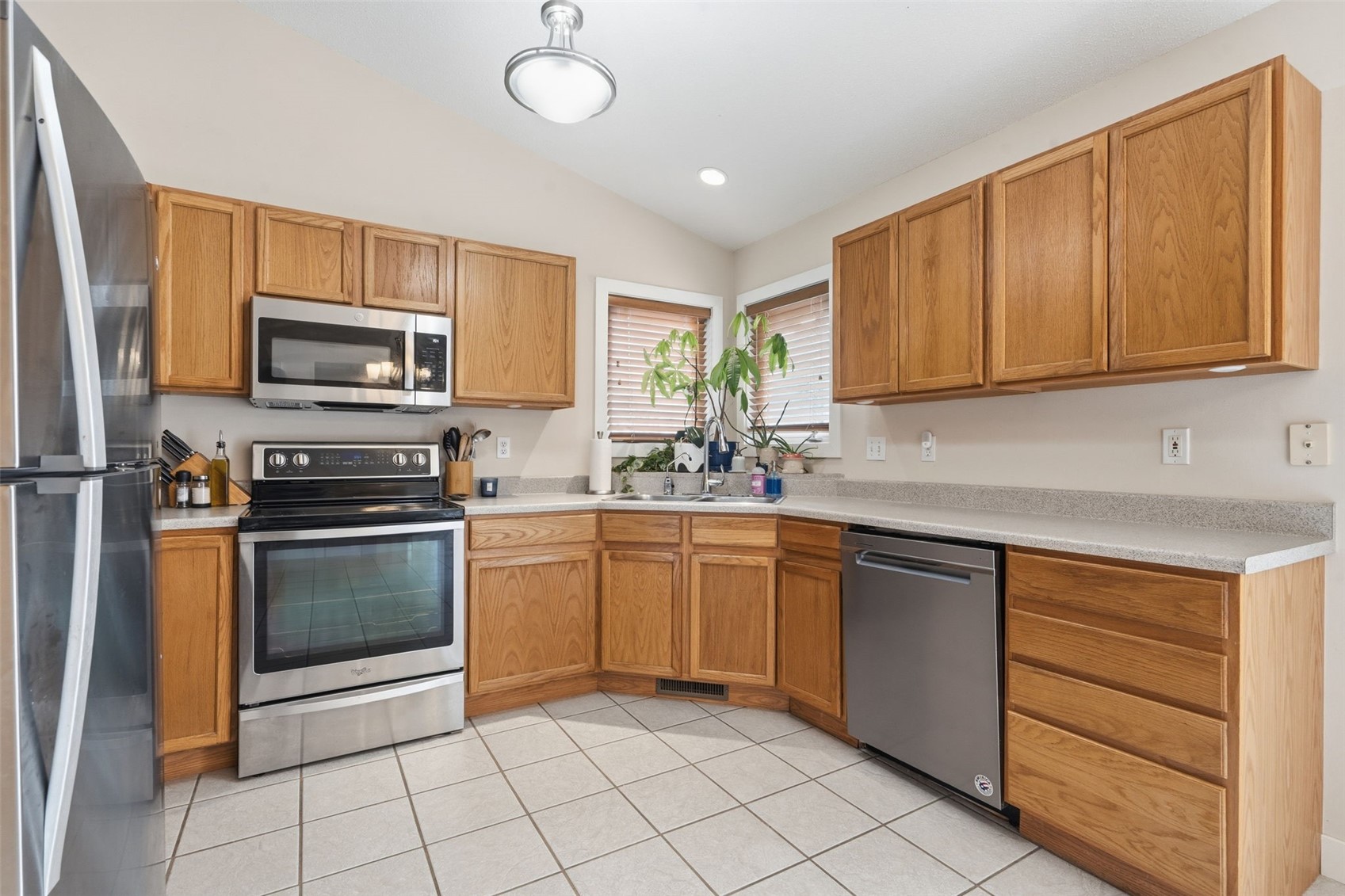 733 71st Street NE Cedar Rapids IA 52402