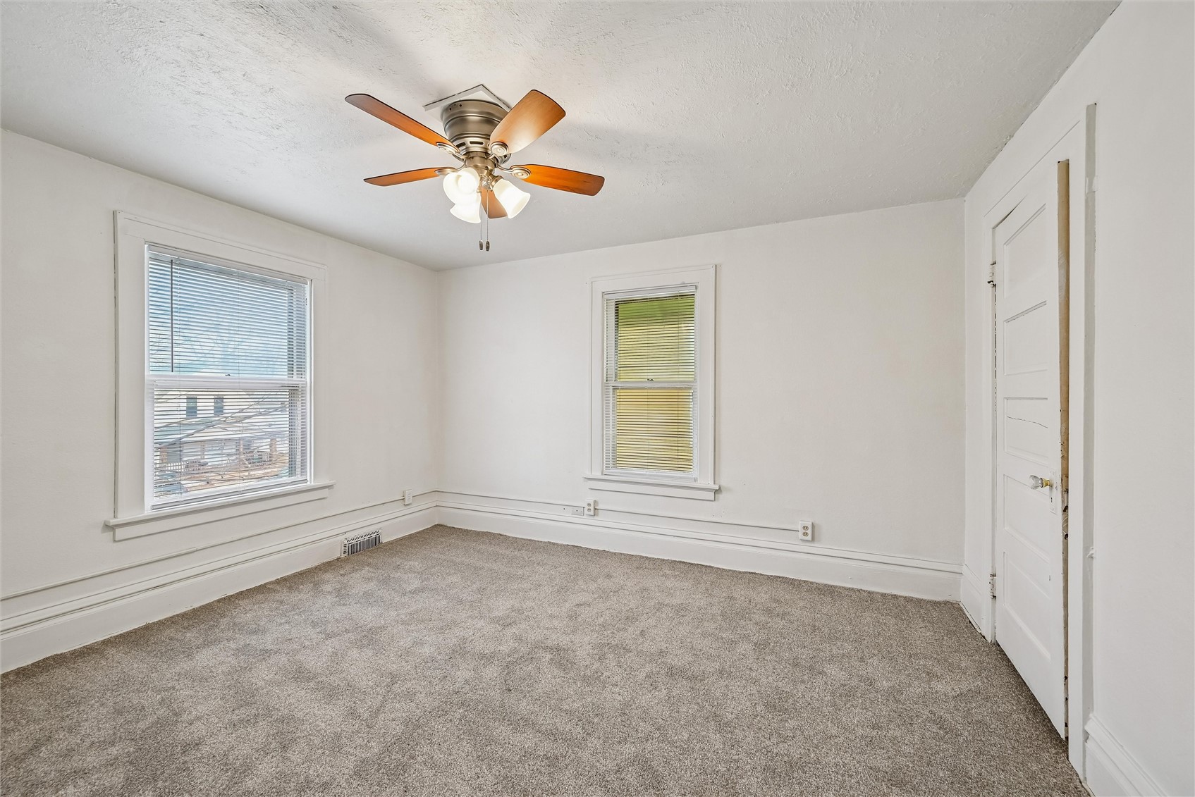 1615 4th Avenue SE Cedar Rapids IA 52403