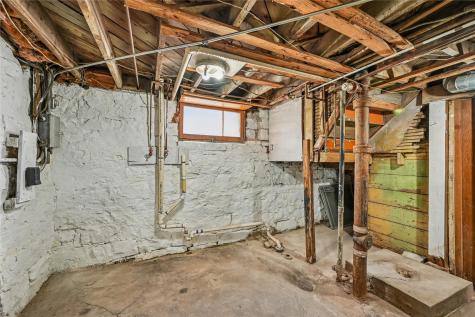 1615 4th Avenue SE Cedar Rapids IA 52403