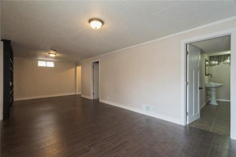 1325 36th Street SE Cedar Rapids IA 52403