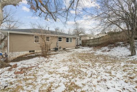 1325 36th Street SE Cedar Rapids IA 52403